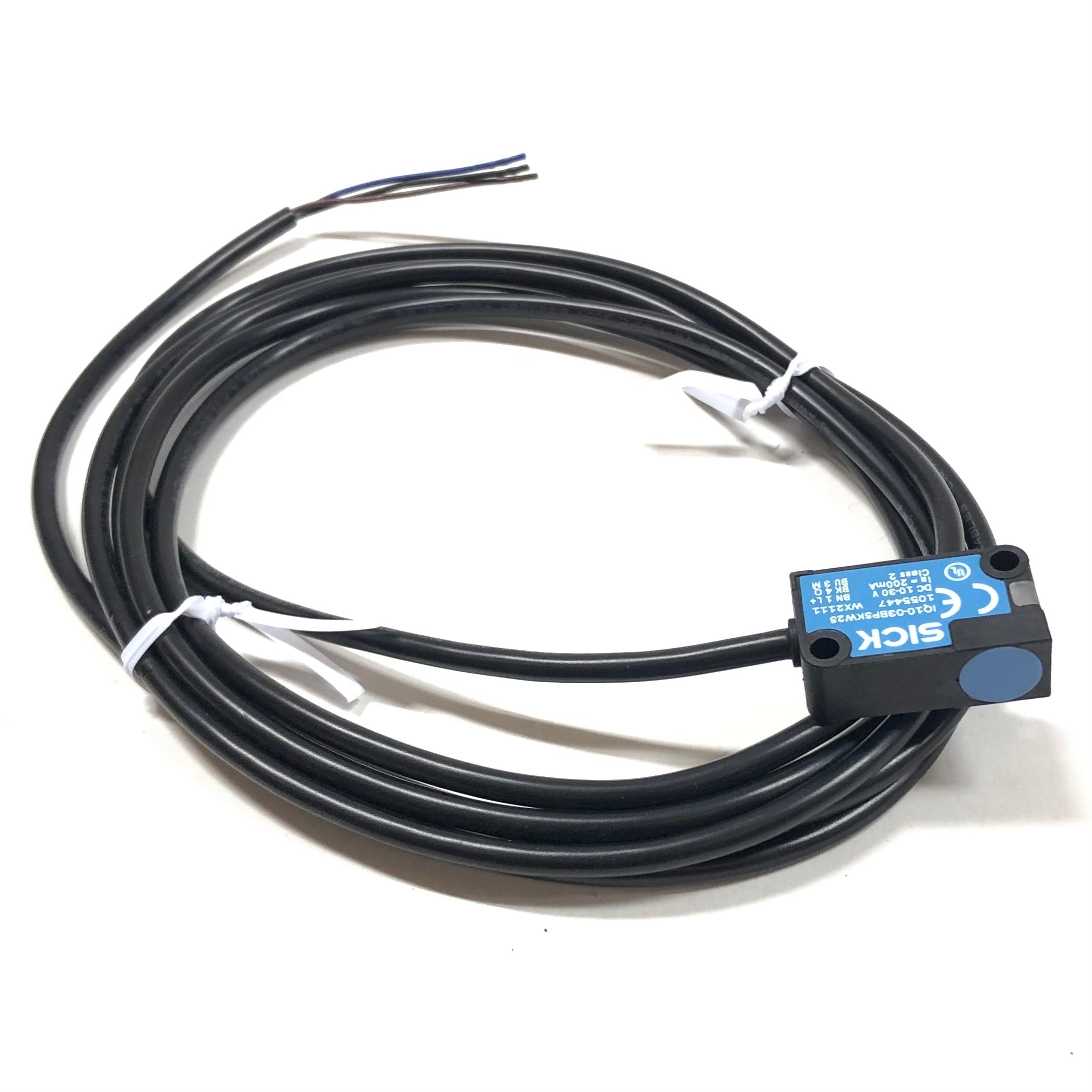1055447 IQ10-03BPSKW2 SSick Inductive Proximity Sensor, DC 10-30V, 200mA