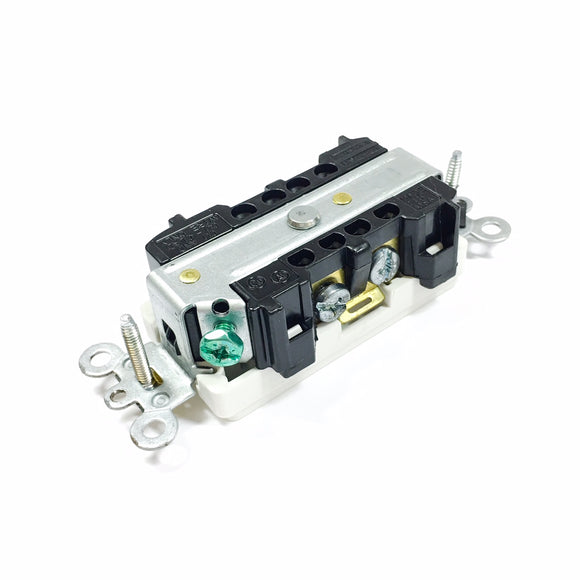 16352-W Leviton Decora Plus Grounded Duplex Outlet