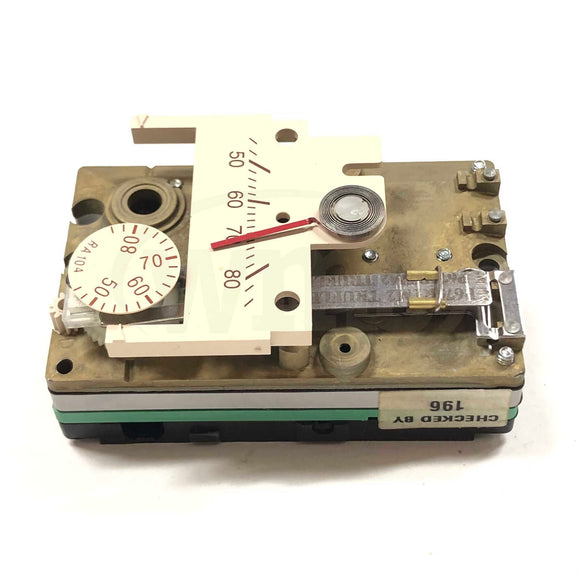 192-201 Siemens Pneumatic Room Thermostat And Wall Plate