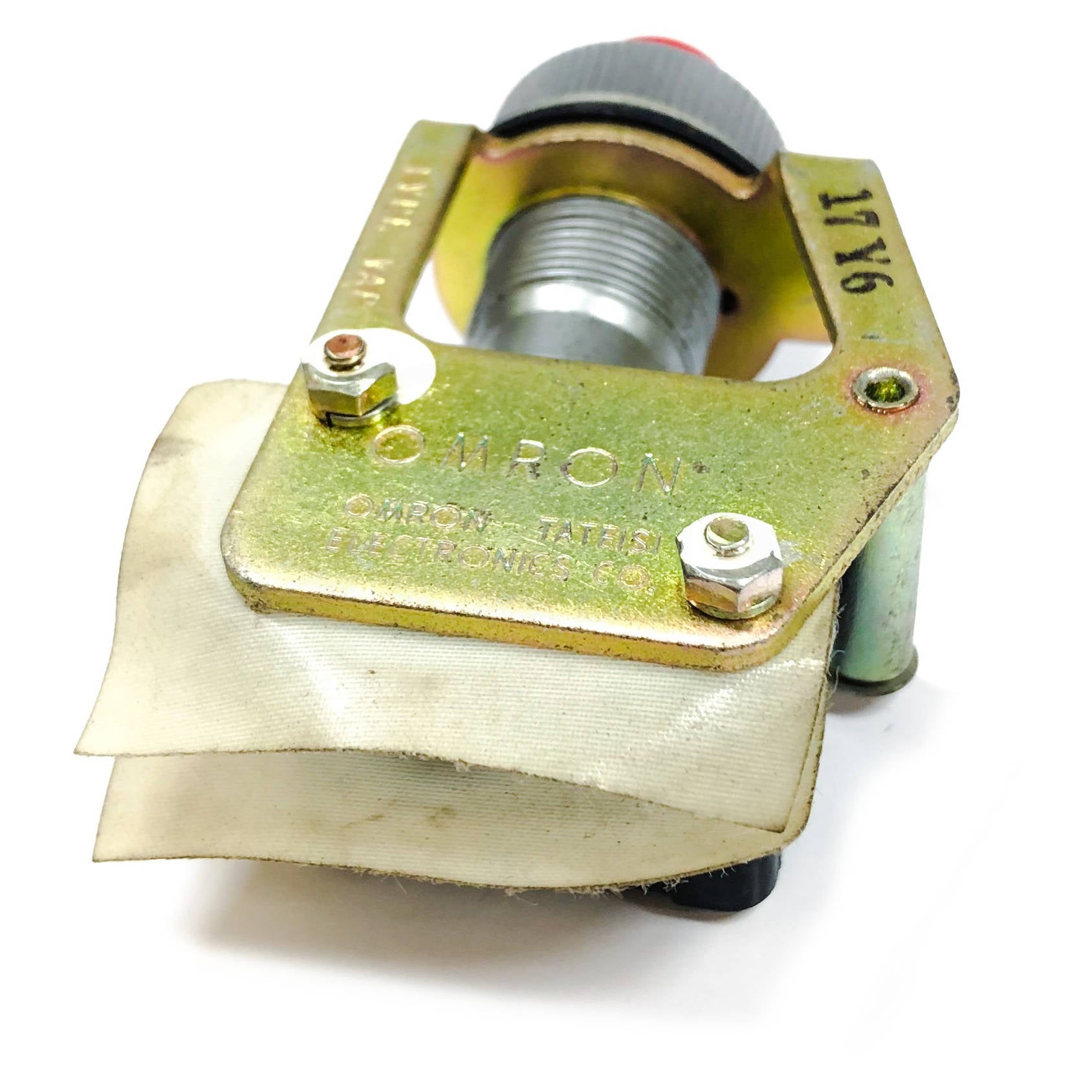 2VAP-1R Omron  VAP 2-Stage Pushbutton Switch - 0