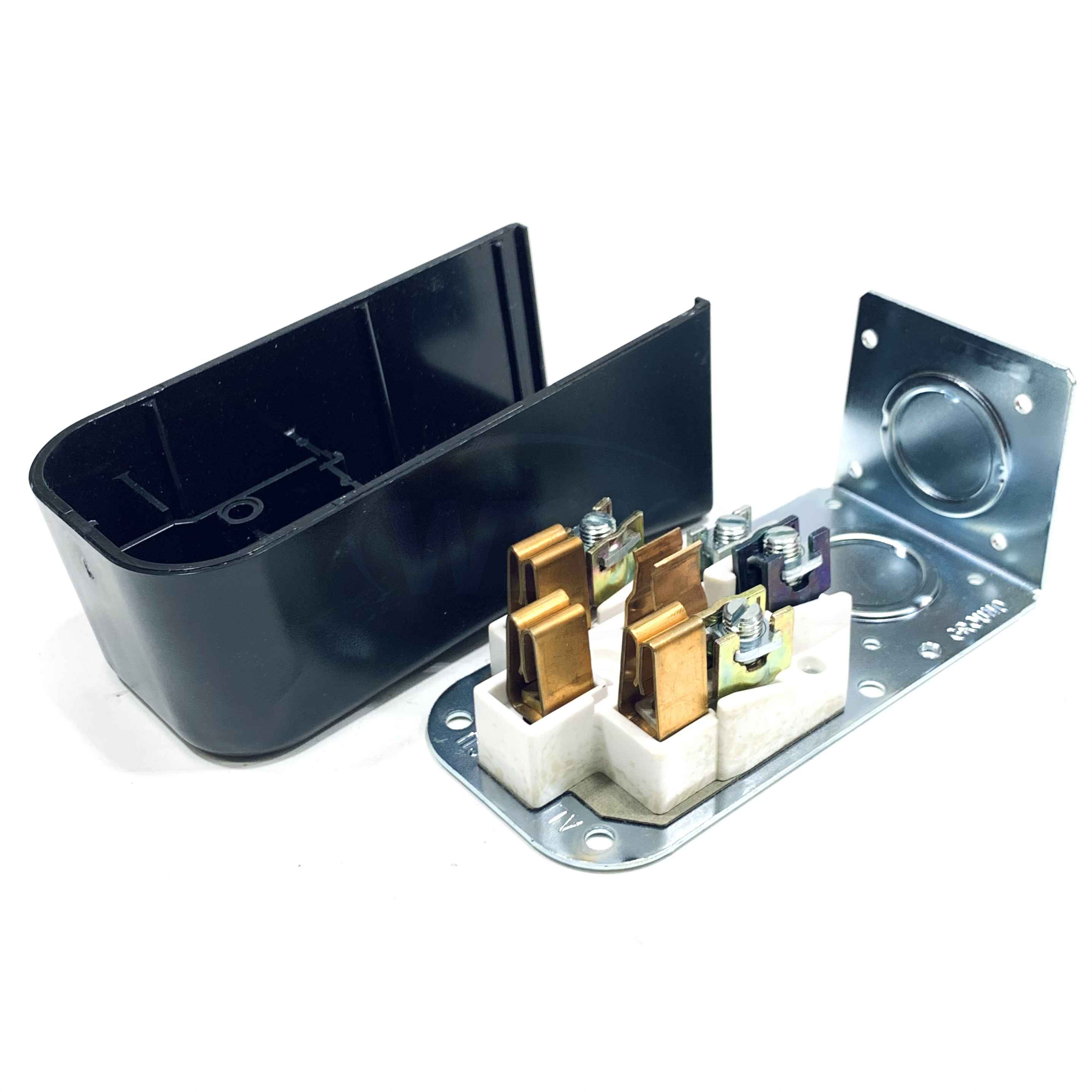 3854 Pass & Seymour Straight Blade Power Outlet Receptacle