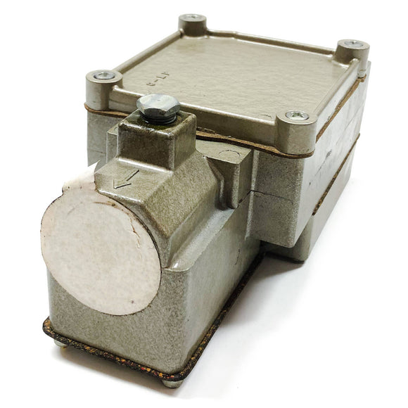 390030A Honeywell Tradeline Body Component for Gas Valve