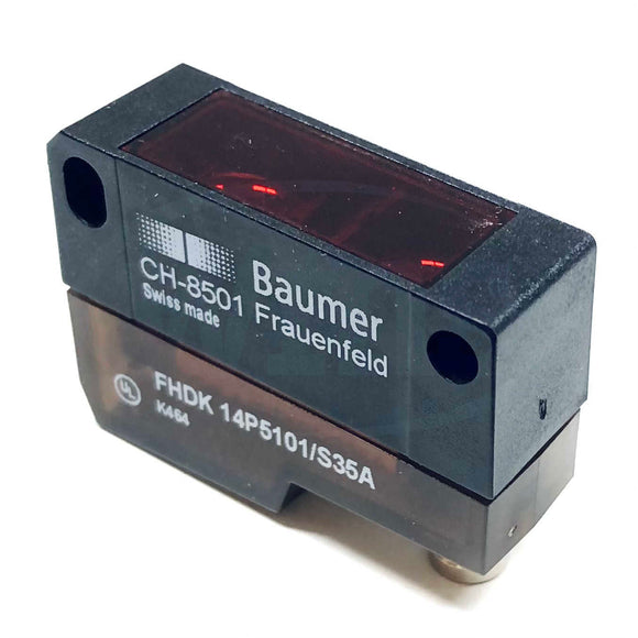 399-1943 Baumer Photoelectric Sensor With Connector