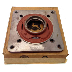 40281398 John Deere Adaptor - 0