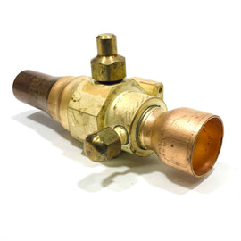 39L20 Lennox 1-1/8" X 7/8" Ball Valve