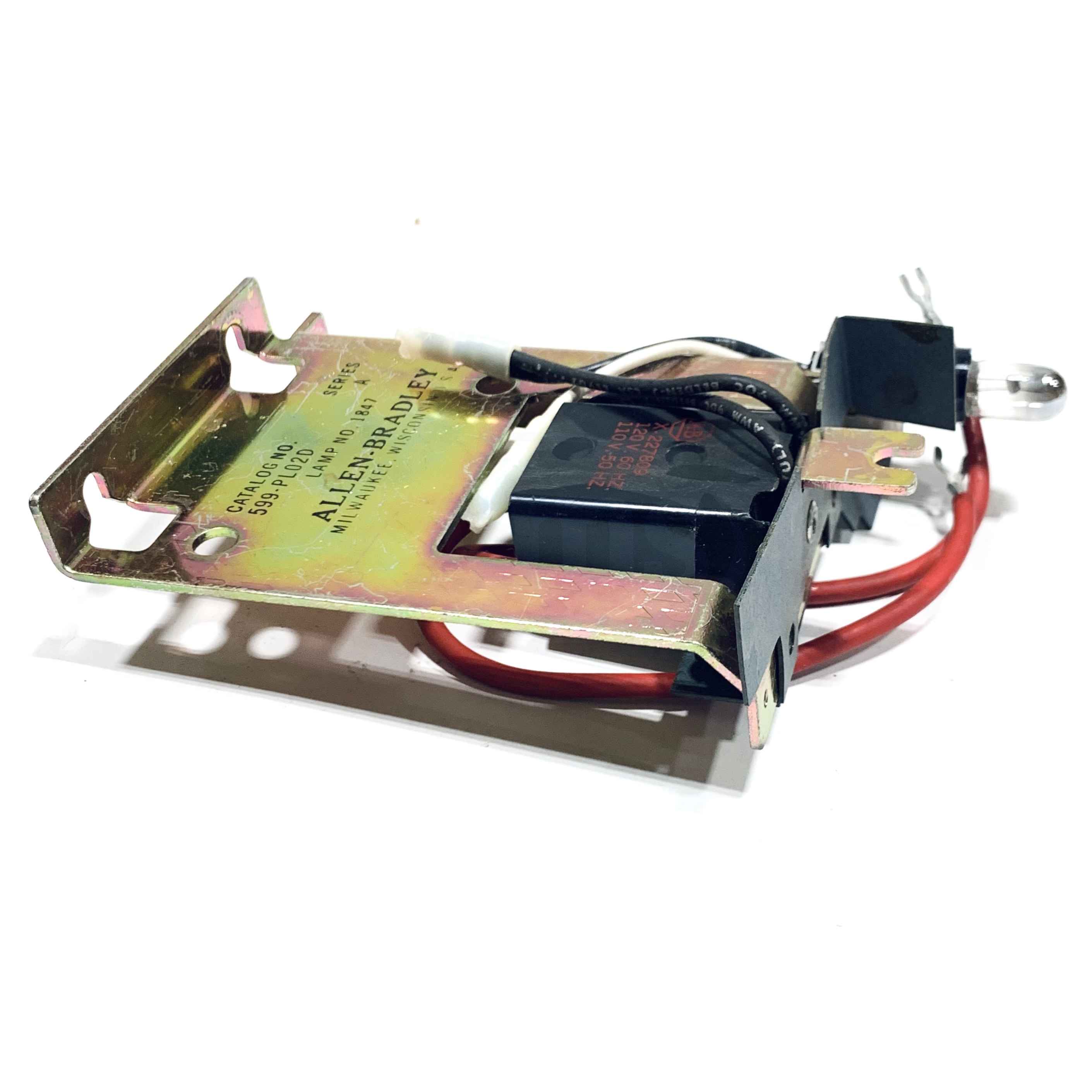 599-PL02A Allen-Bradley Pilot Light With Red Lens Sizes 0-1-2, NEMA 1