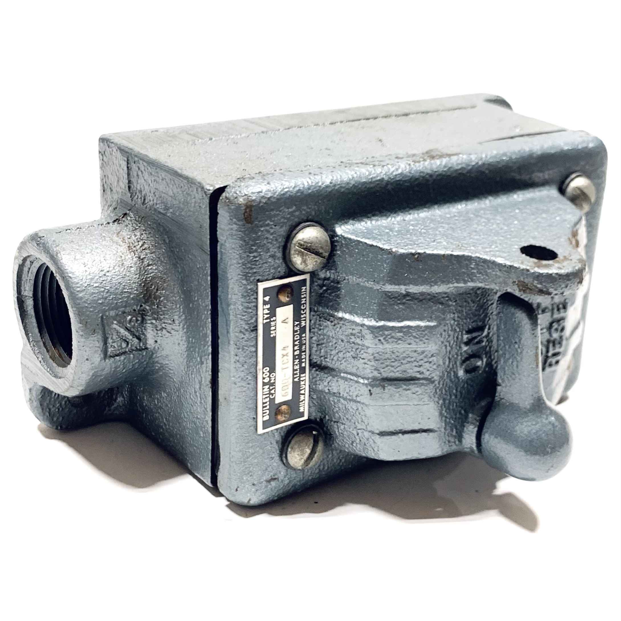 600-TCX4 Allen-Bradley Limit Switch, Series A, Type 4 - 0