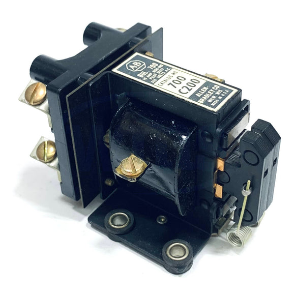 700-C200A4 Allen-Bradley Control Relay 440-480 Vac