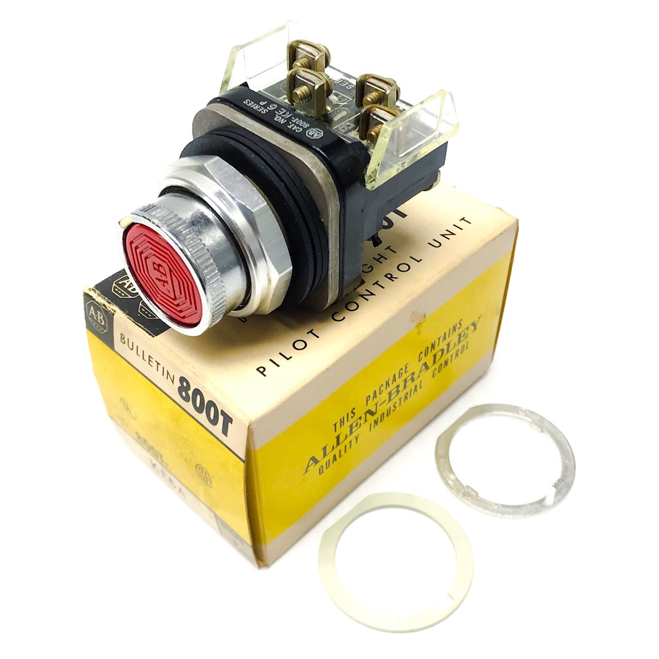 800T-KE6A Allen-Bradley Pushbutton, Red, Flush
