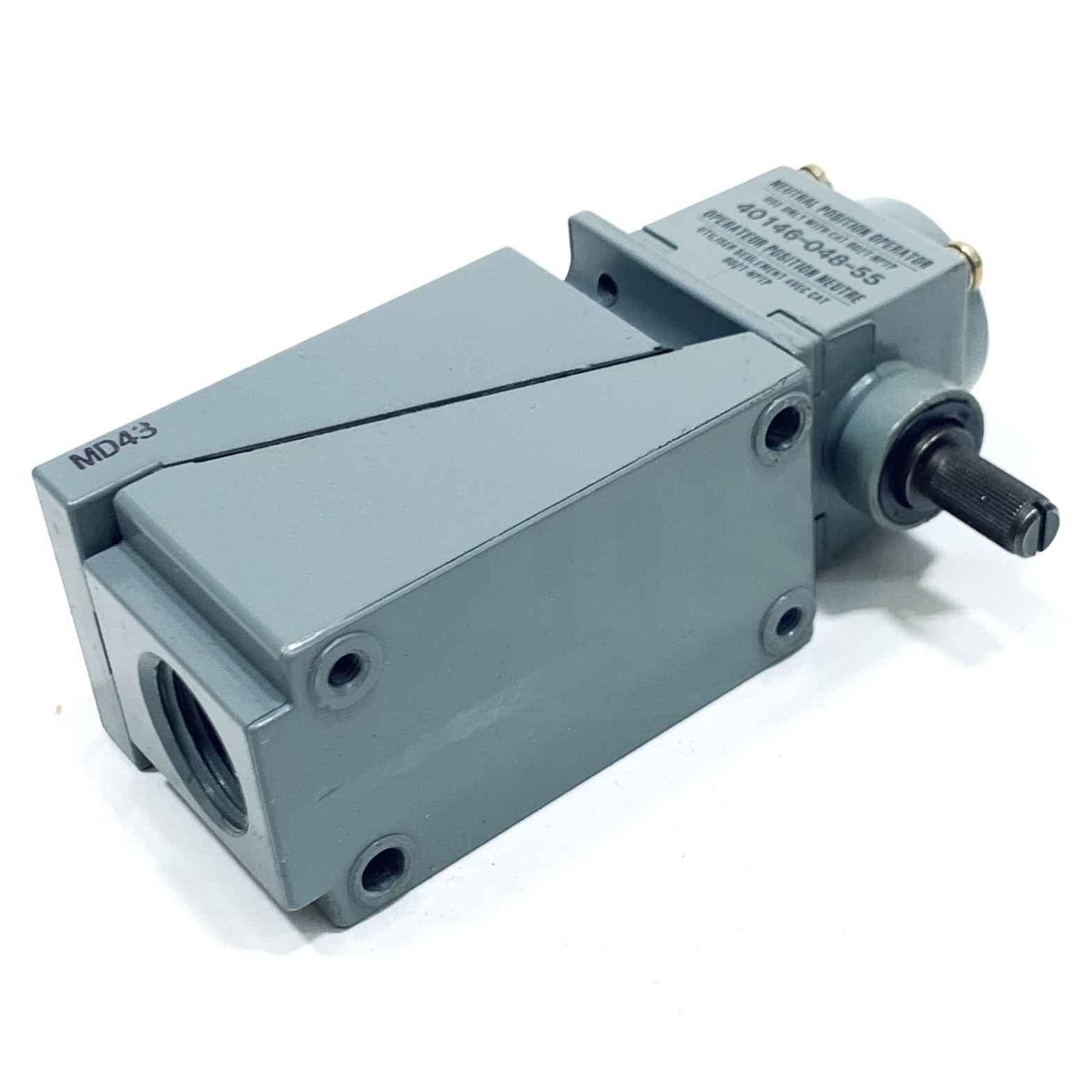802T-NPTP Allen-Bradley Series H Oiltight Limit Switch, Encl Type 4, 13 - 0