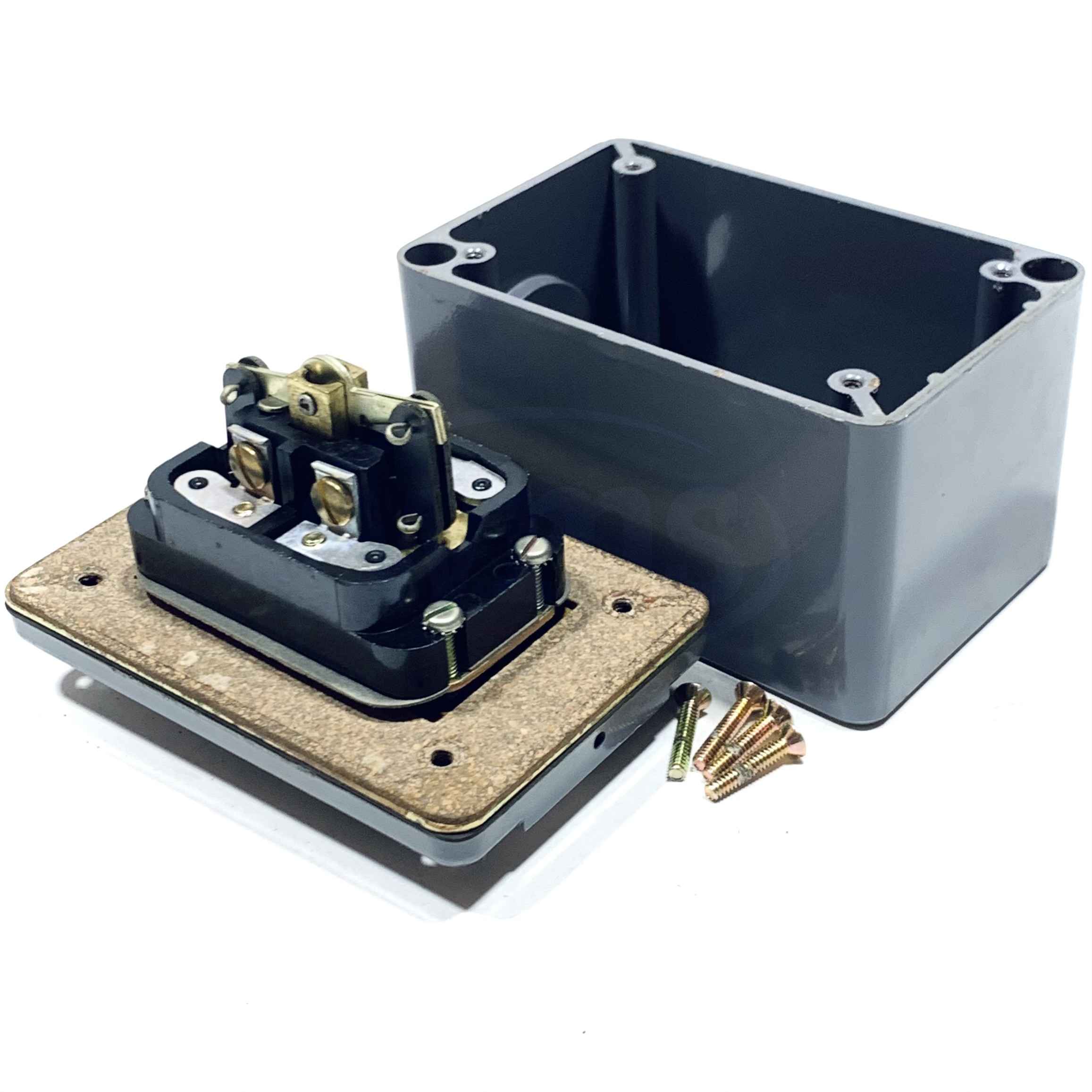 9001CW-7 Square D Push-Button Station Switch