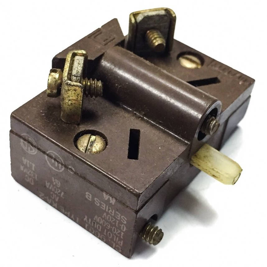 9001KA2 Square D 30mm Fingersafe Contact Block
