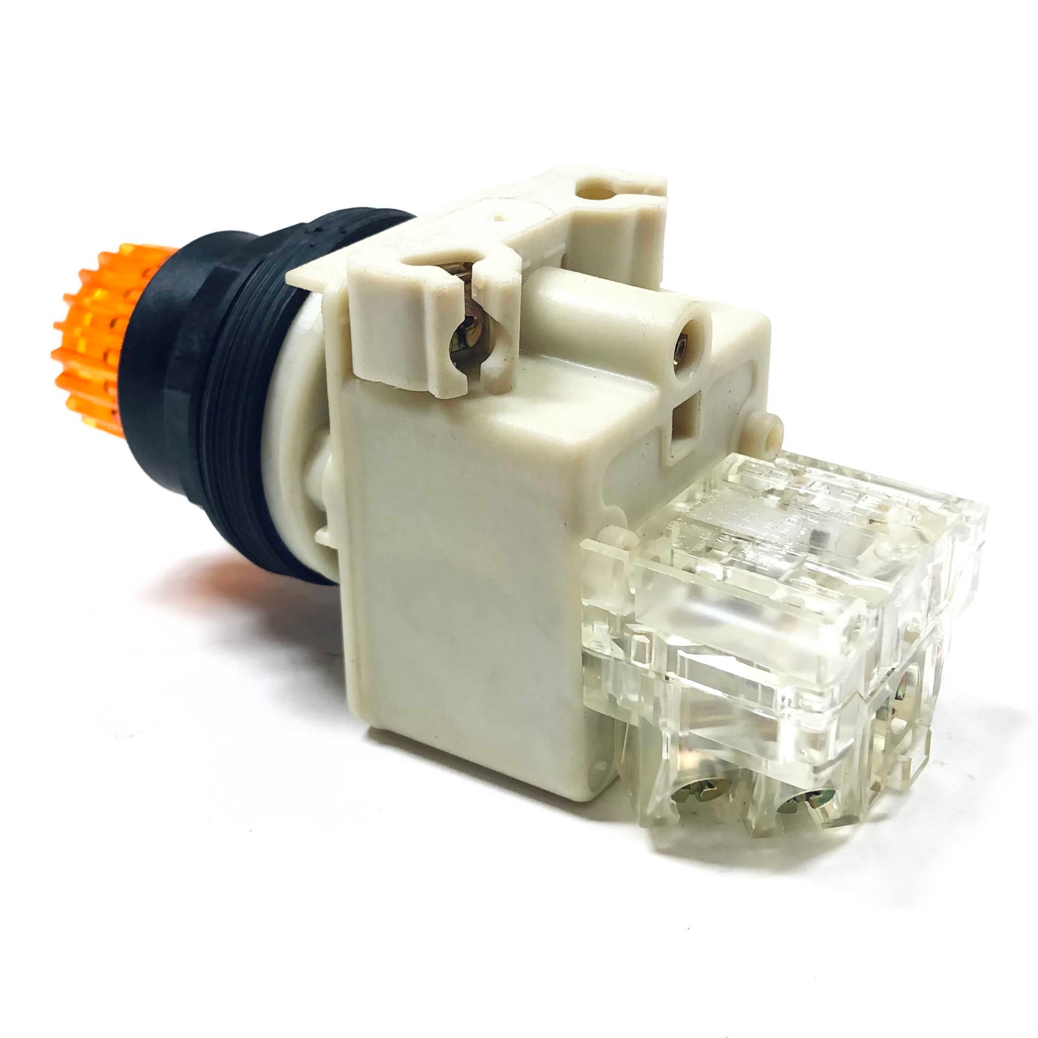 9001SK2L1AH1 Square D Push Button, 600VAC 10 Amps 30mm T-SK
