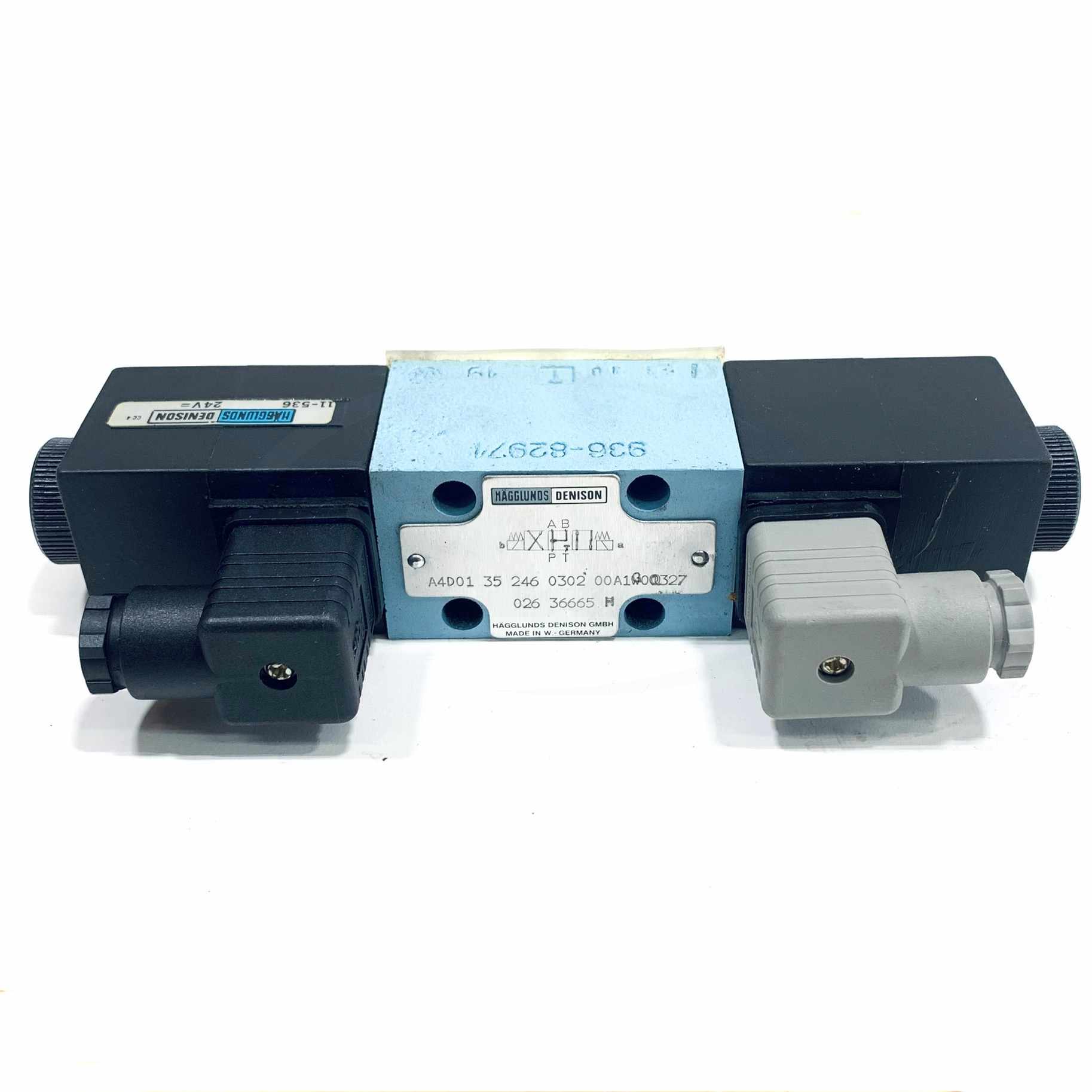 A4D01-35-246-0302-00A1W01327 Denison Hydraulic Valve 3 Chamber, Screw Terminal