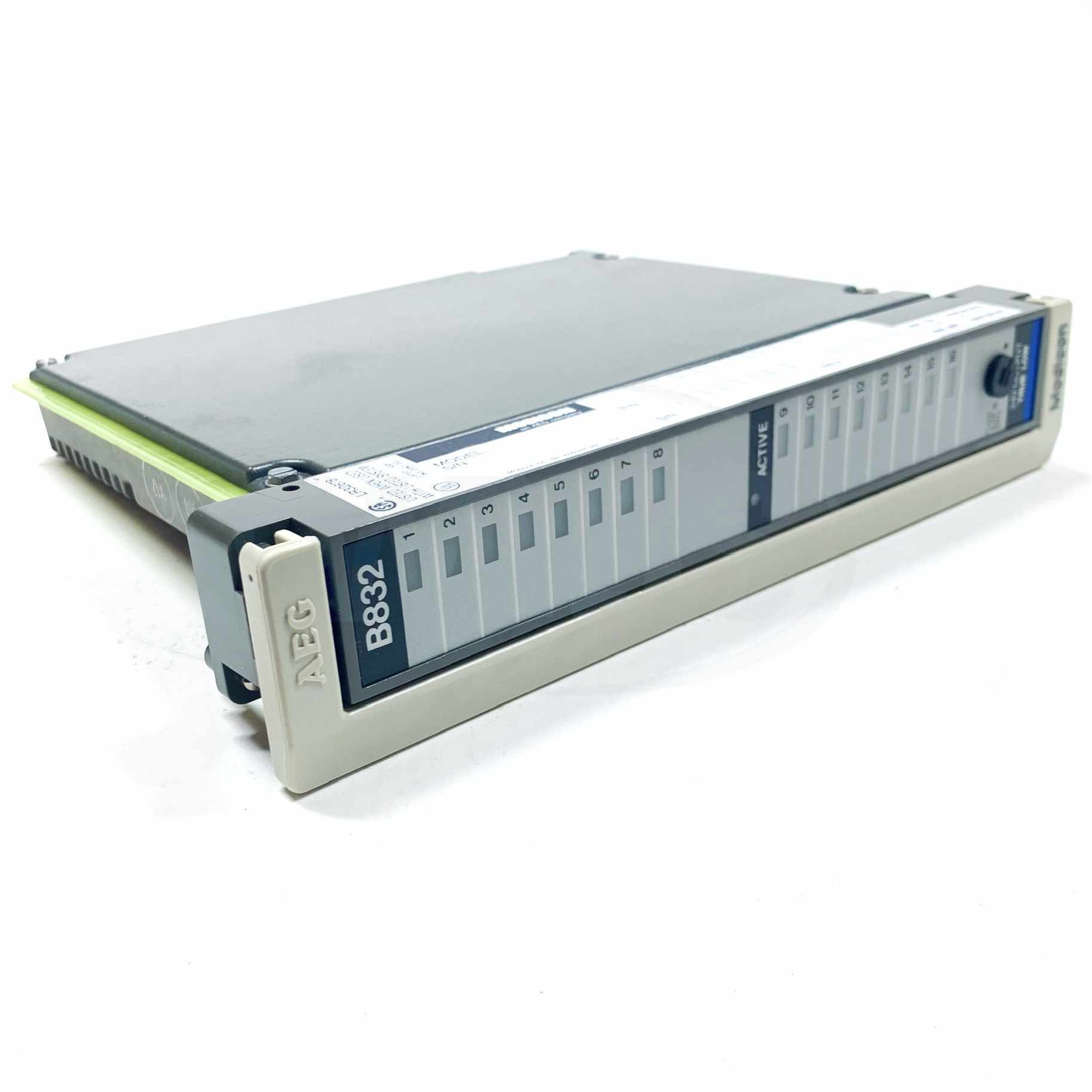 AS-B832-016 Modicon Output Module 24VDC 16 Outputs - 0