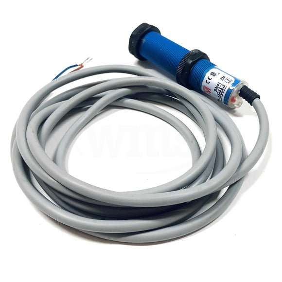 CCP1-1808A-A2l2 HTM Capacitive Sensor, 20-250VAC, Sn=8mm