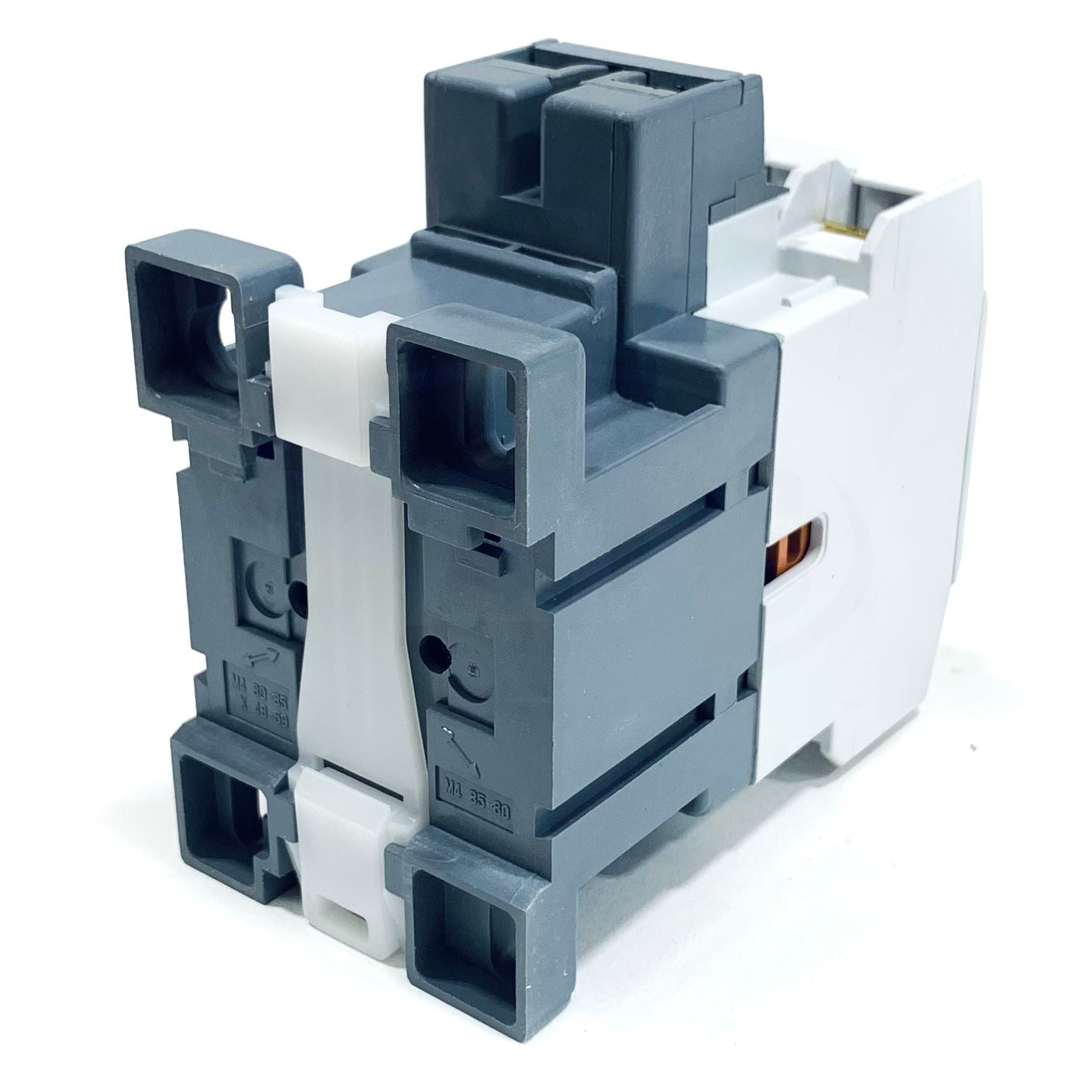 CGC-18A/4 Carlo Gavazz 3 Pole Contactor,i 40 A, 7.5 kW, 120 V Coil