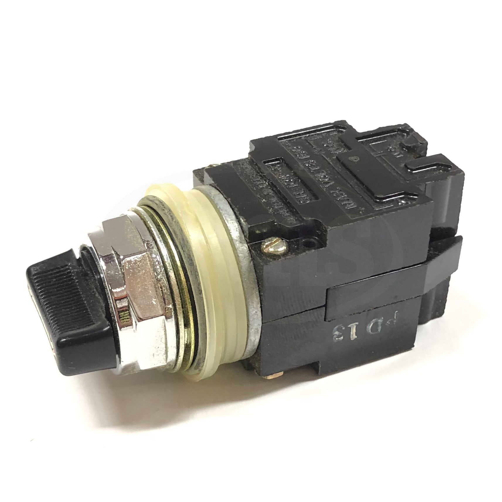 CR104B2221 General Electric Selector Switch
