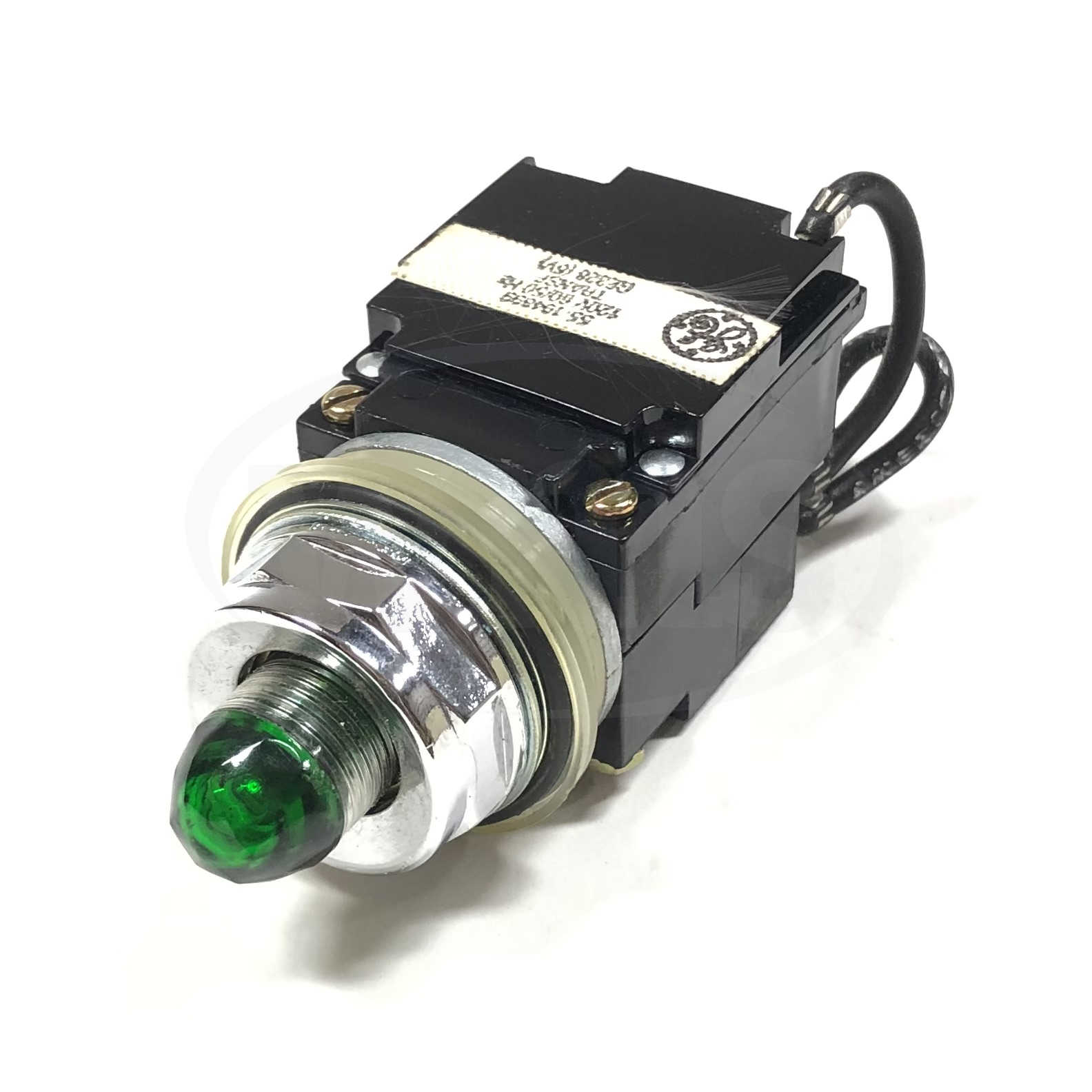 CR104D532 General Electric Green Push Button