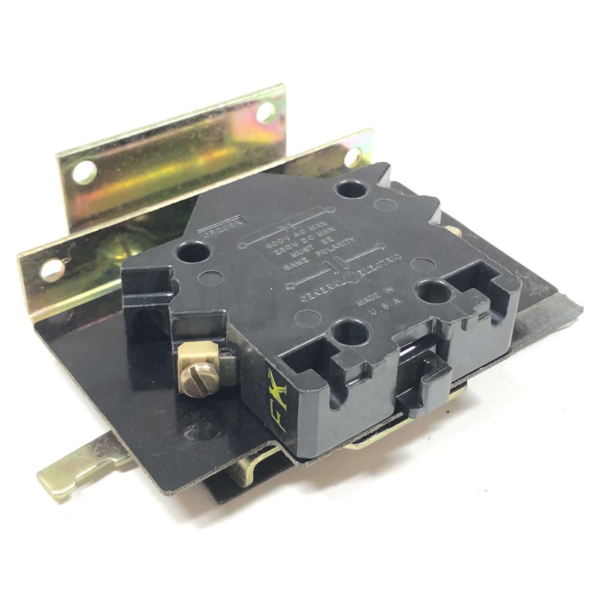 CR205X500A General Electric Aux Contact Kit