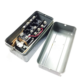 CR2811A113J GE 9 Amp Enclosed DC Machine Relay