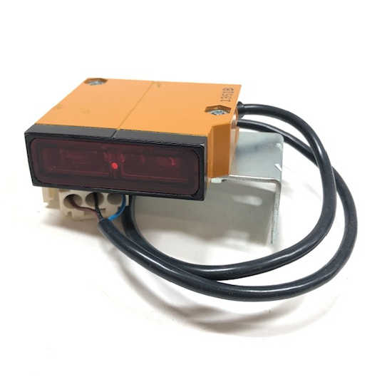 E3S-LS10XE4 Omron Photoelectric Sensor