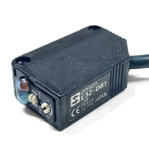 E3Z-D81 Omron Photoelectric Sensor