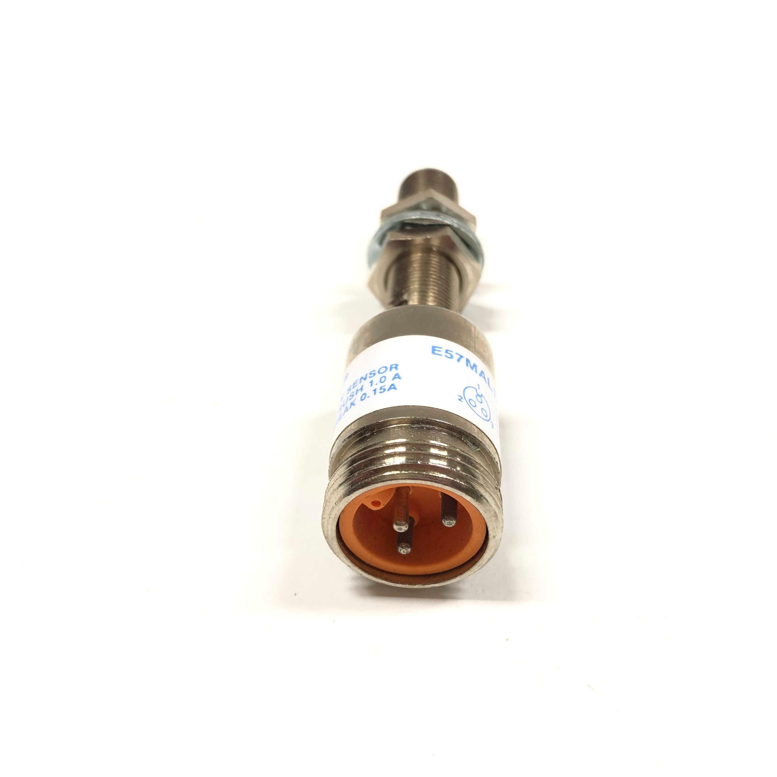 E57MAL12A2B1 Cutler-Hammer Tubular Inductive Proximity Sensor