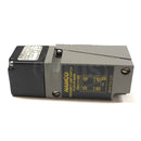 EE631-51000 Namco Proximity Limit Switch Plug-In Base-1