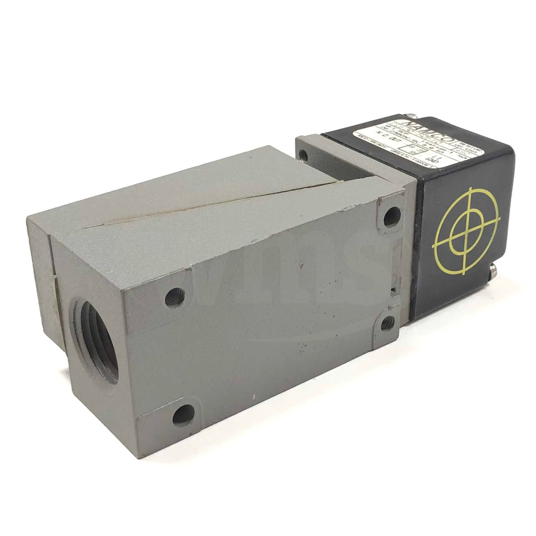 EE631-51000 Namco Proximity Limit Switch Plug-In Base - 0