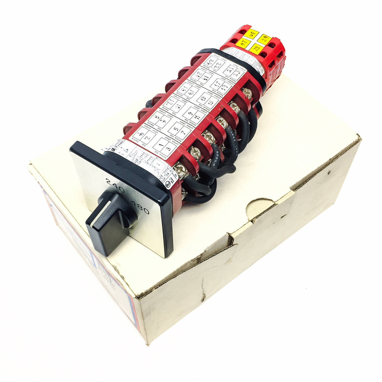 EKVN322P150545 EEC VN HD 240/480 Switch - 0