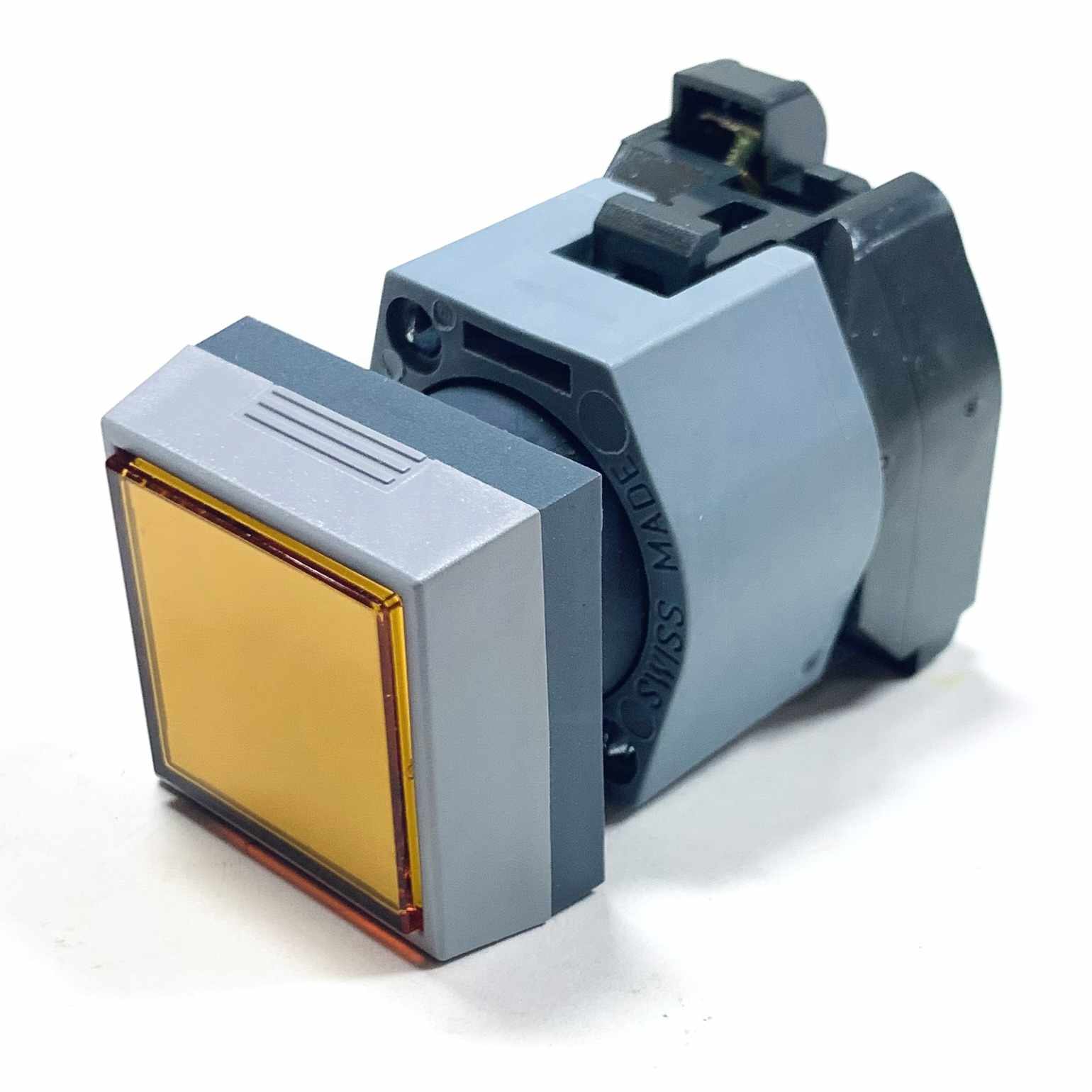 EUS-704.03-1164X EAO Square Pushbutton Switch