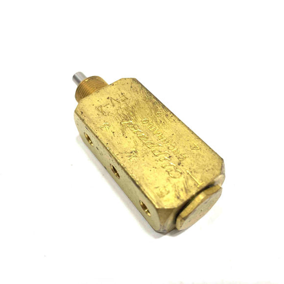 FV-4 Clippard 4-Way Plunger Valve