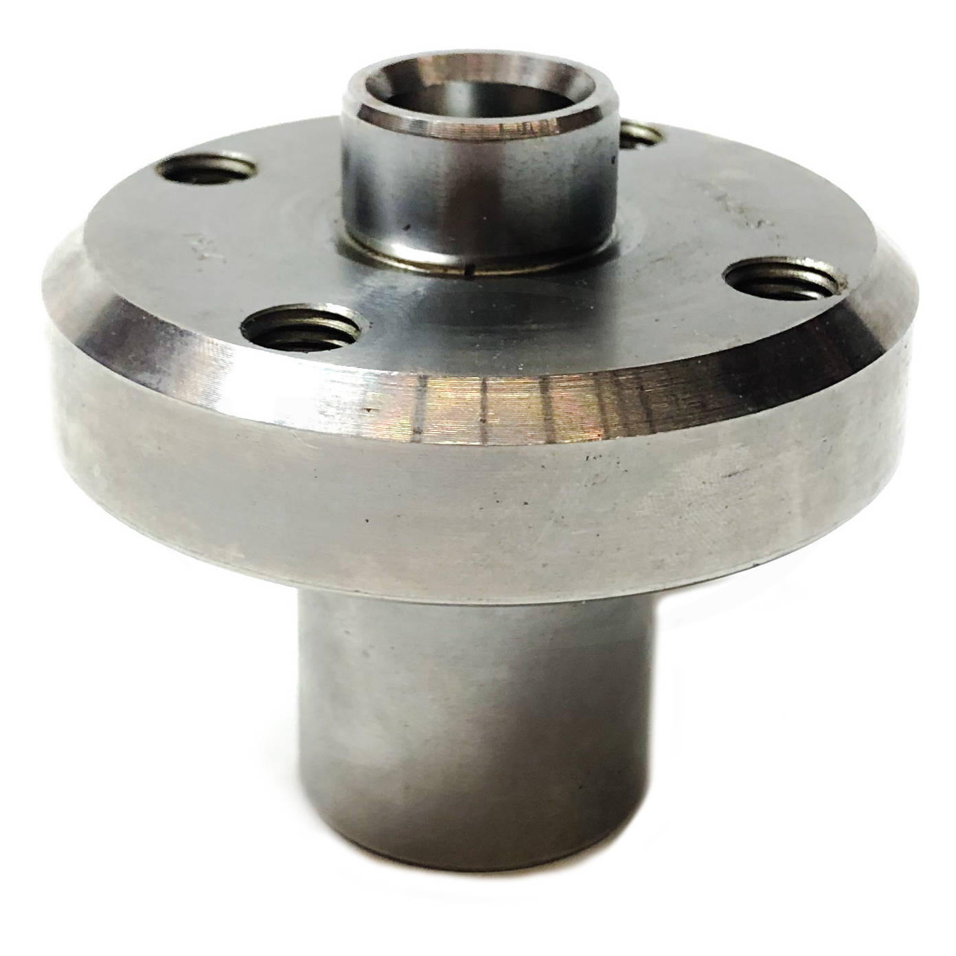 J911924 CNH Industrial Cooling Fan Hub - 0