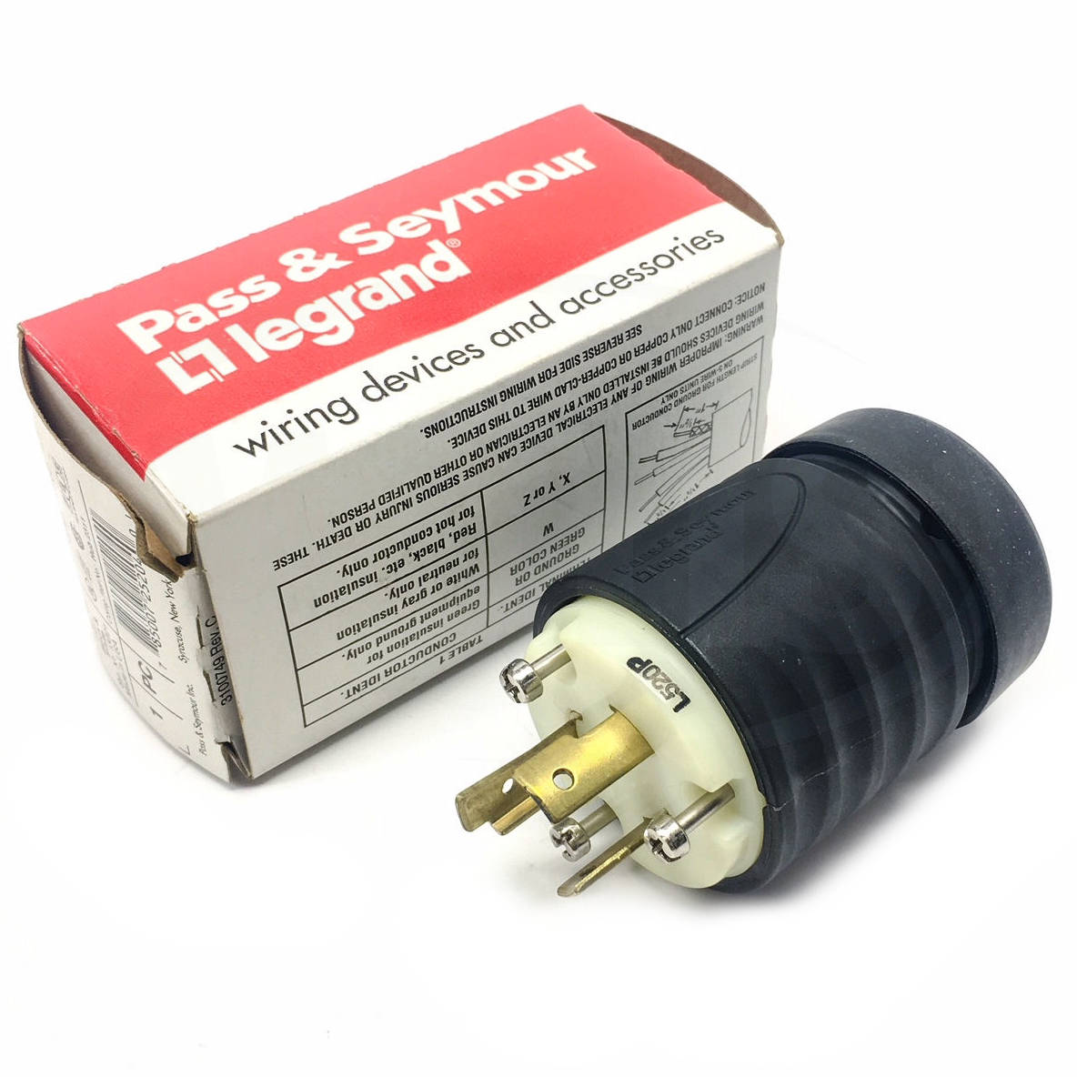 L520-P Pass & Seymour Turnlok Plug, 20 Amp 125V - 0