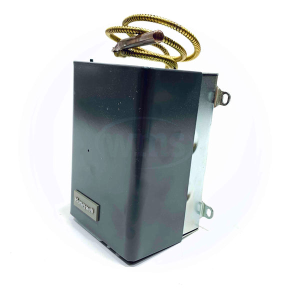 L8151A1052 Honeywell Triple Aquastat Relay