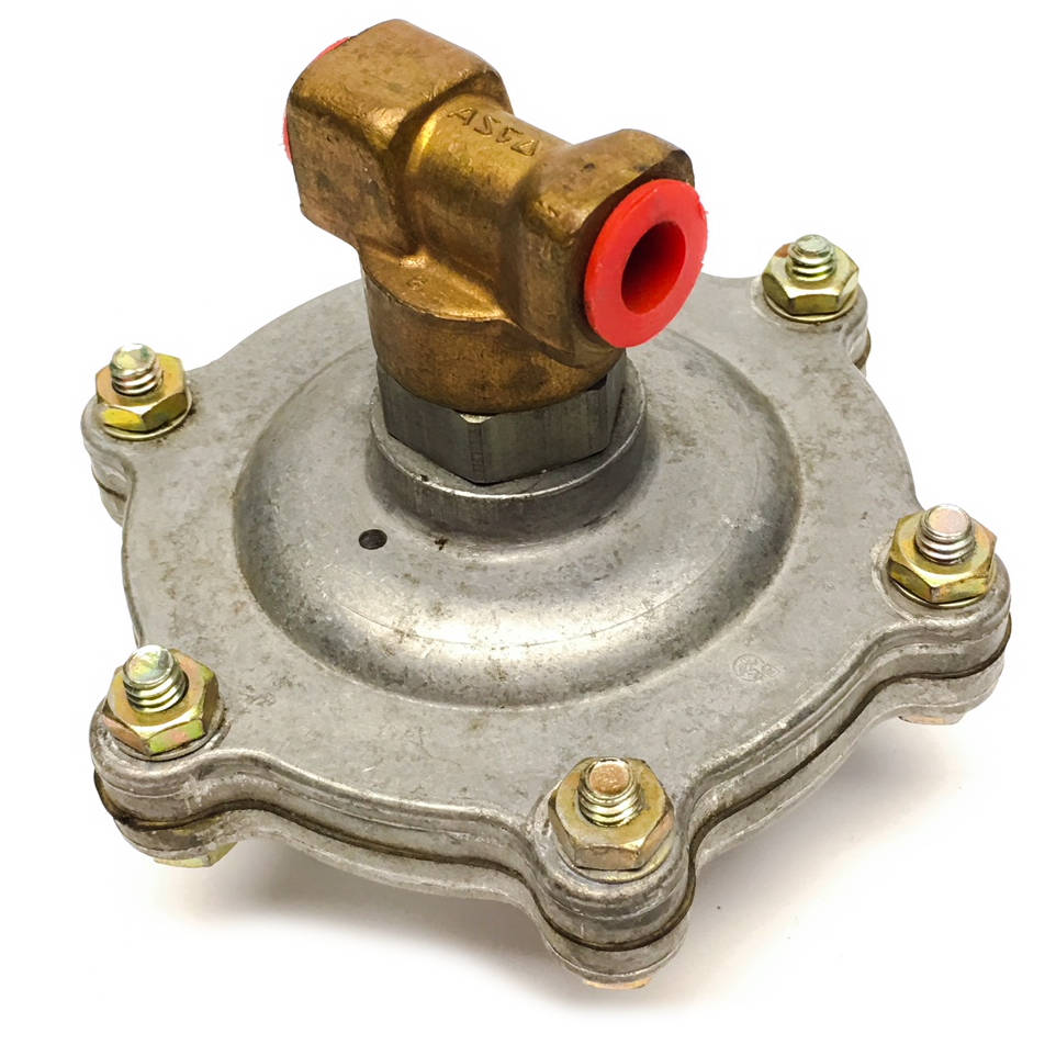 NV186-028 Lenmar Regulator 1/4" Pipe, 1/8" Orfice