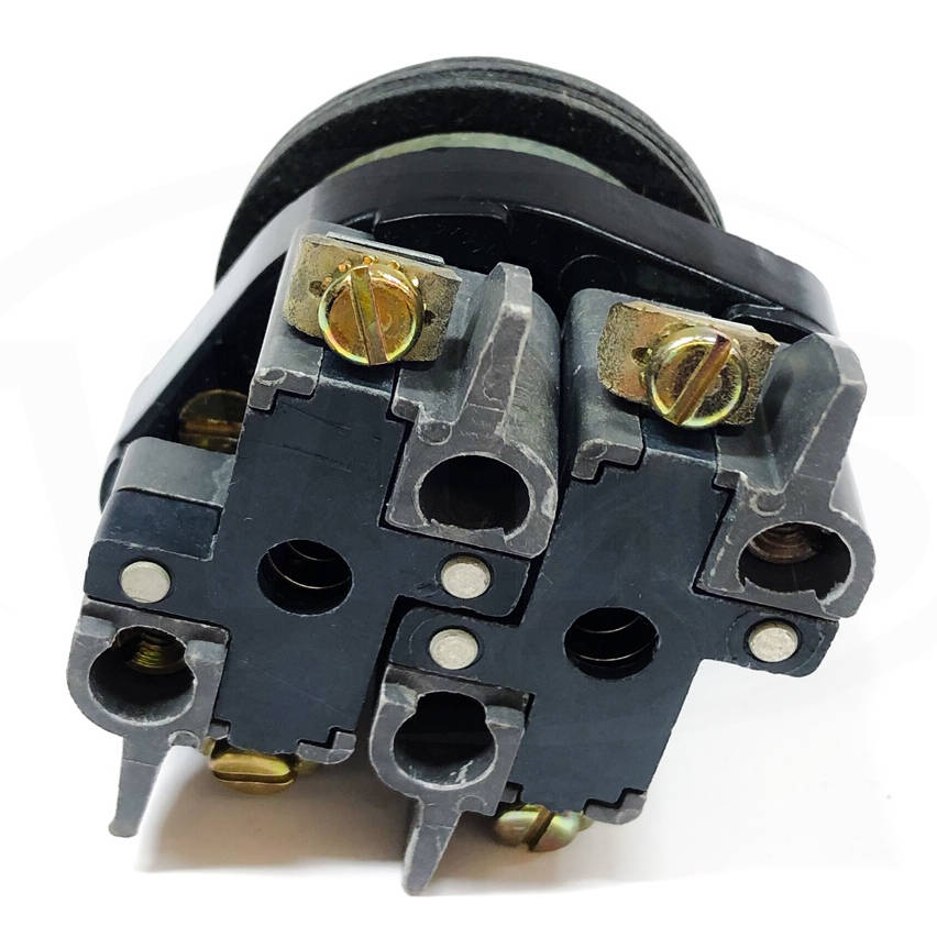OT2V6M Westinghouse Heavy Duty Selector Switch, 600 VAC/DC, 770A - 0