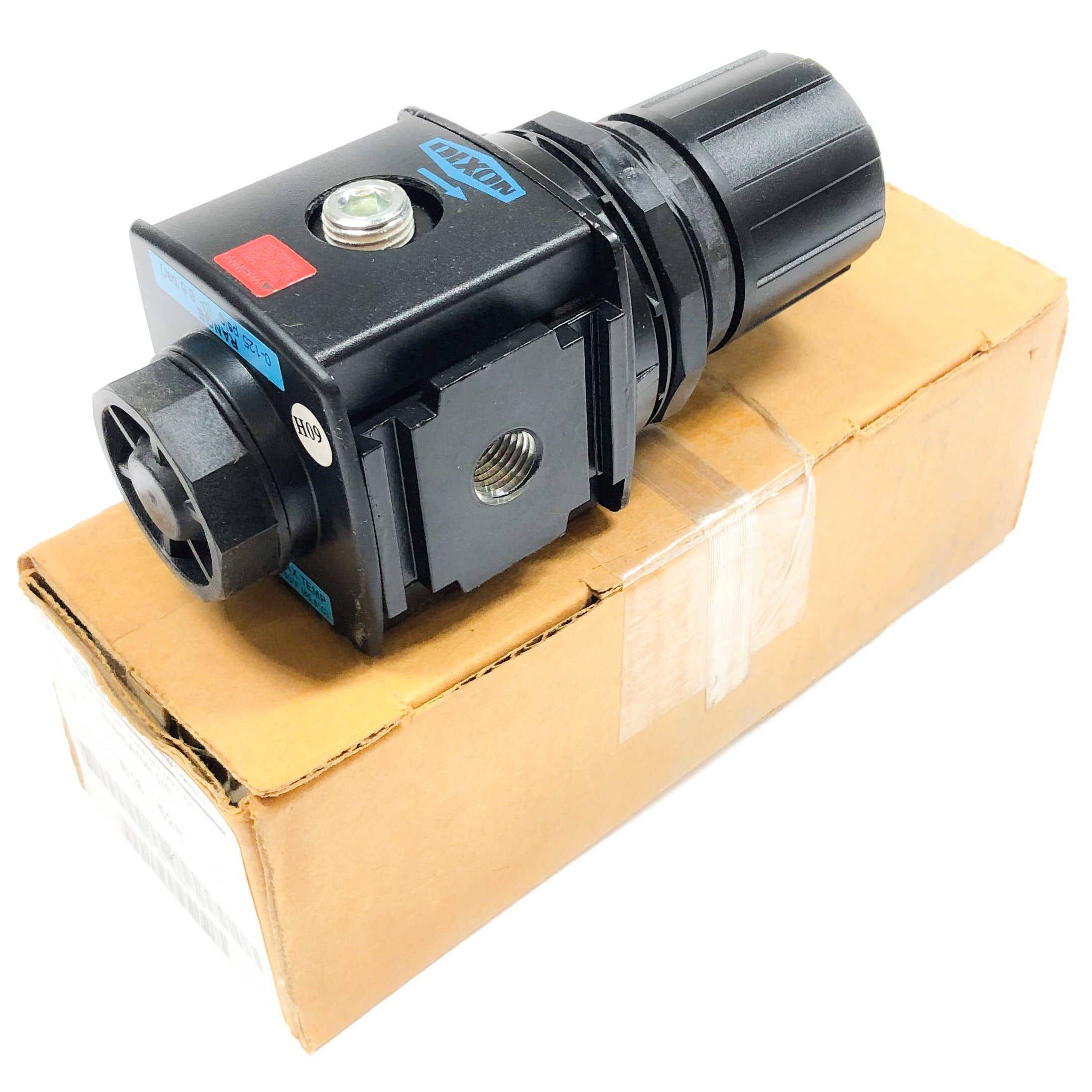 R18-02R Dixon, Wilkerson Compact Regulator 1/4"