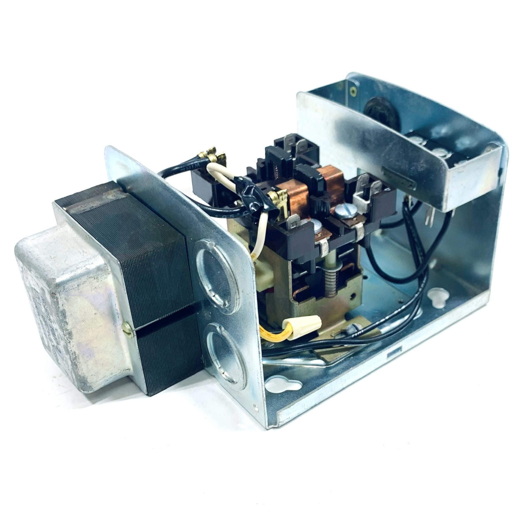 R856B-1010 Honeywell Fan Control 120V