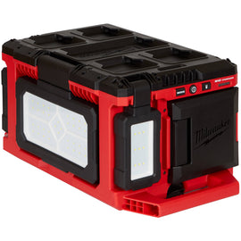 2357-20 Milwaukee M18 PACKOUT Light/Charger