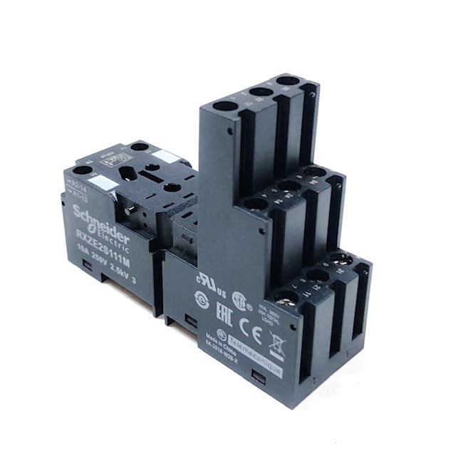 RXZE2S111M Schneider Relay Socket