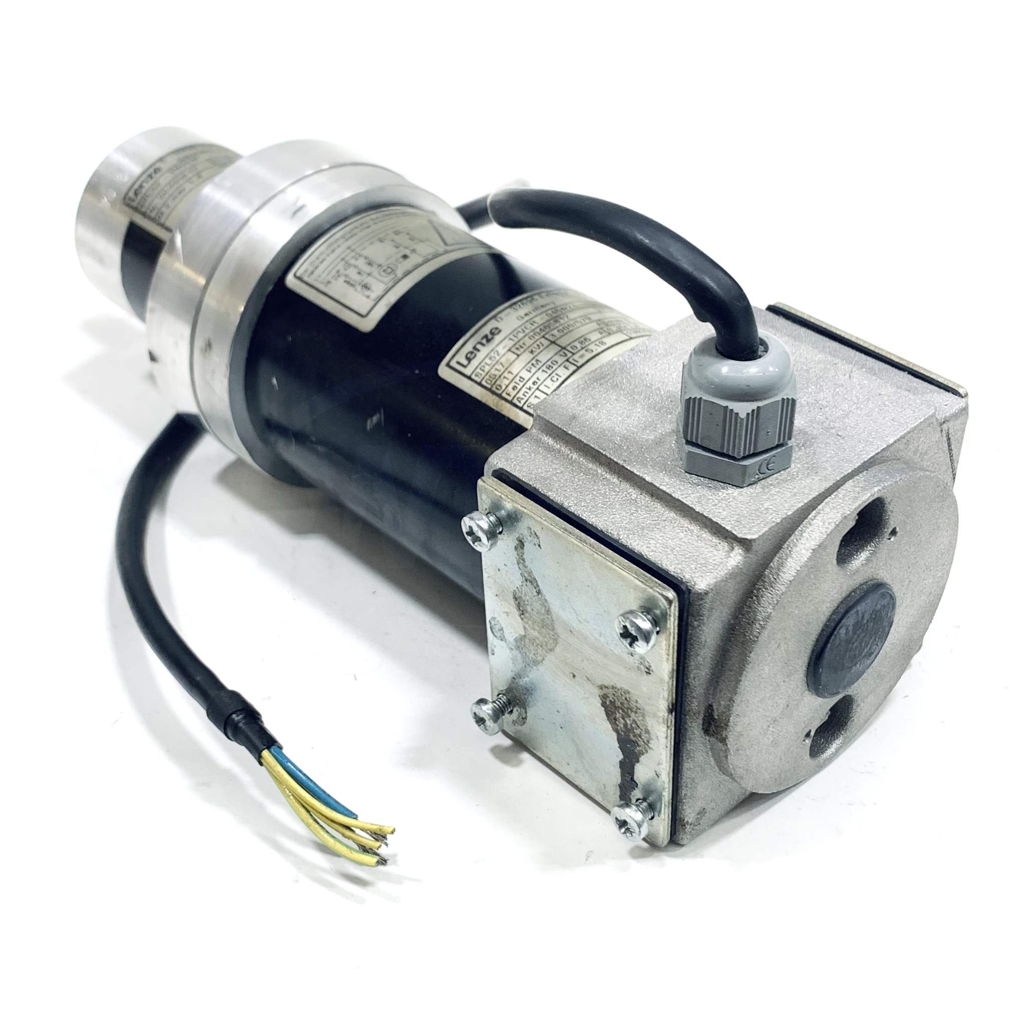 SPL52-1PVCR-045N21 Lenze Motor 6Amp 180V, 11Kw 3000 R/MIN IP54