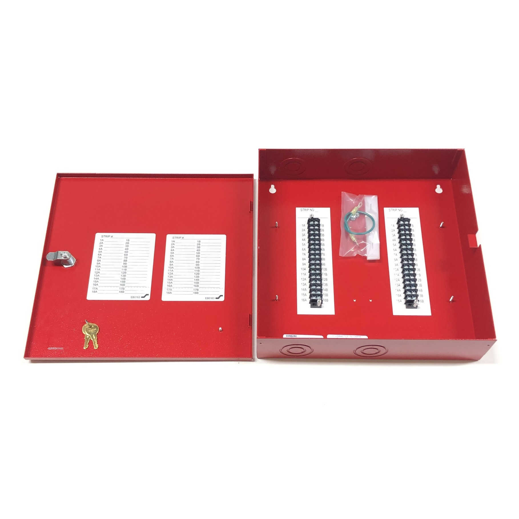 SSU00645 Space Age 32-Point Terminal Cabinet