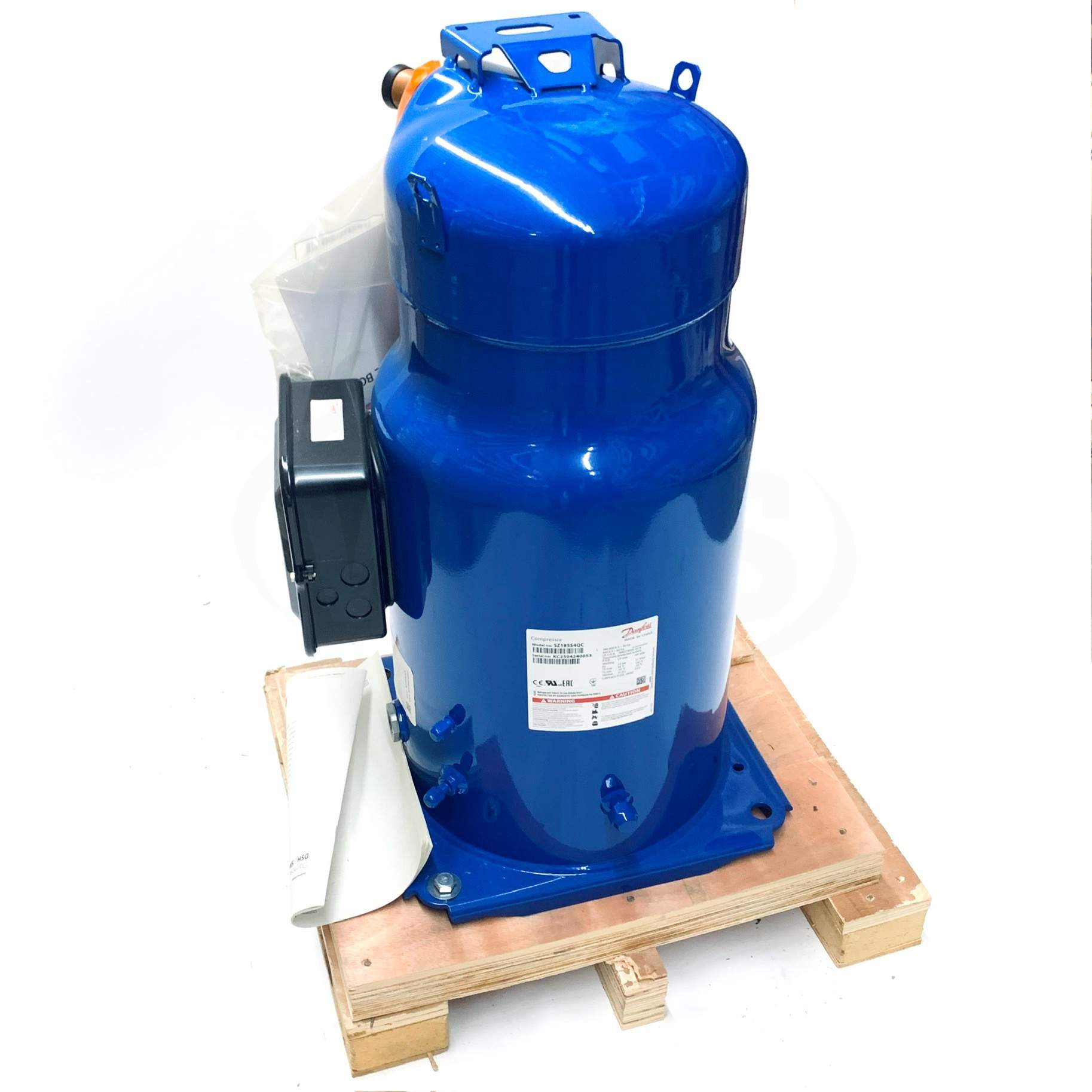 SZ185S4QC Danfoss Scroll Compressor 185,000 Btu, 400/460V, 3Ph, 31.0L