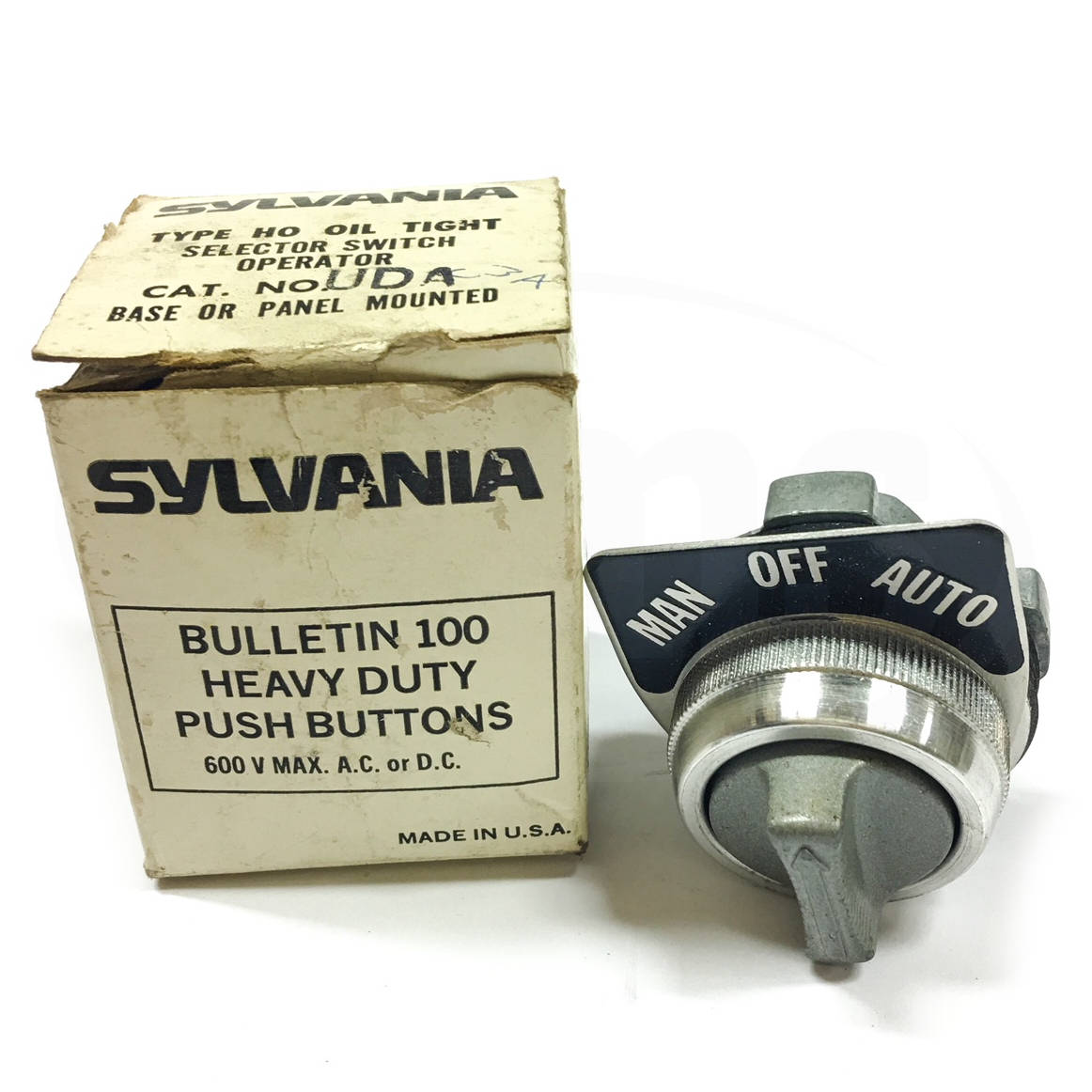 Sylvania UDA Heavy Duty Bulletin 100 Push Button - 0