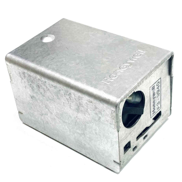 V4043B1059 Honeywell Fan Coil Valve, 240V, 60Hz