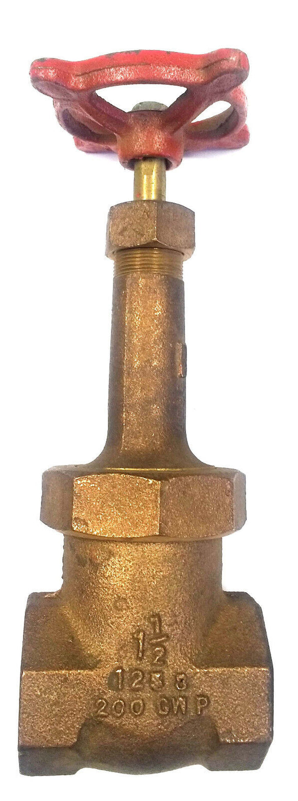 Stockham B-105 1-1/2" NPT Bronze Gate Valve