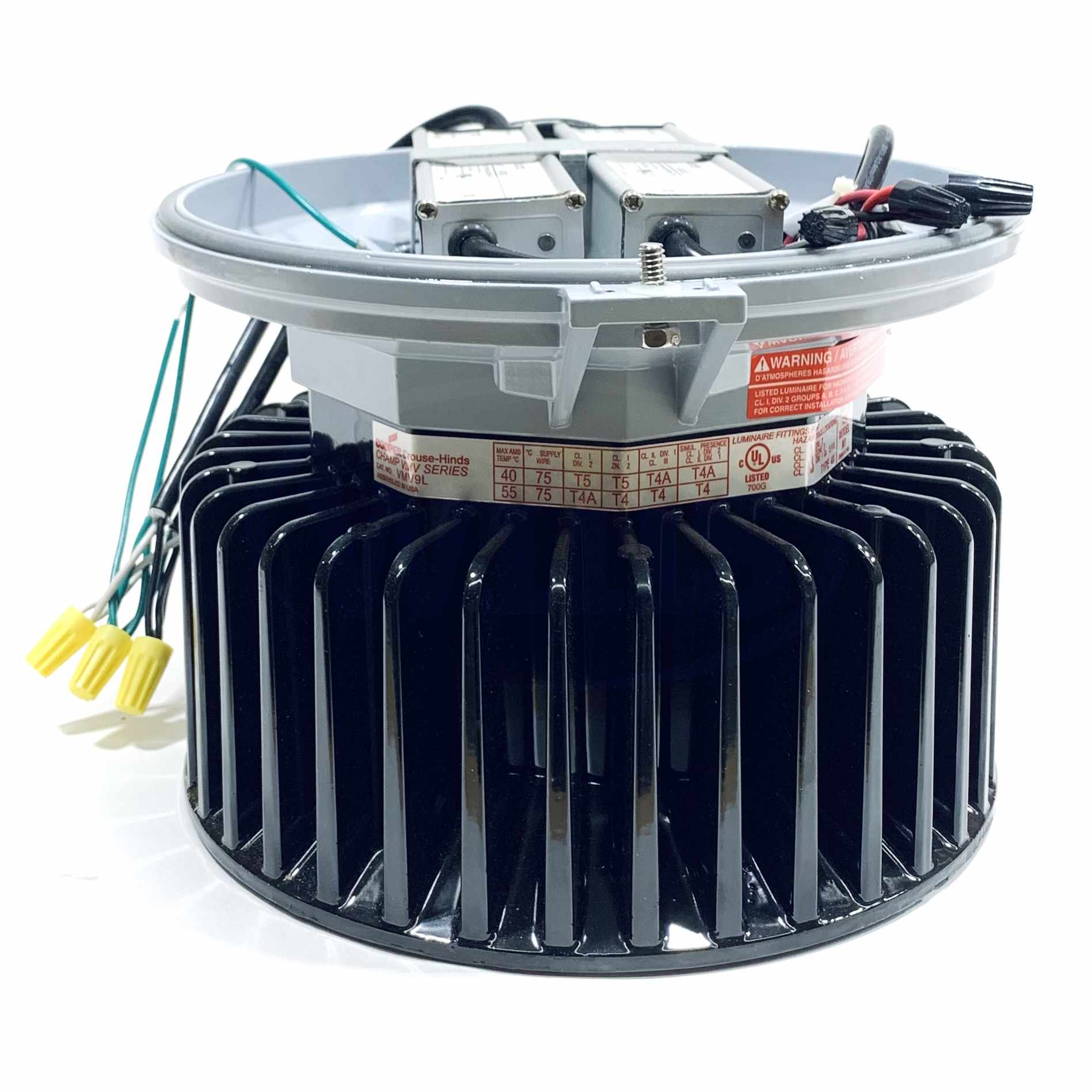 VMV9LDM2/UNV1 Cooper Champ Series LED Luminaire Lighting Fixture