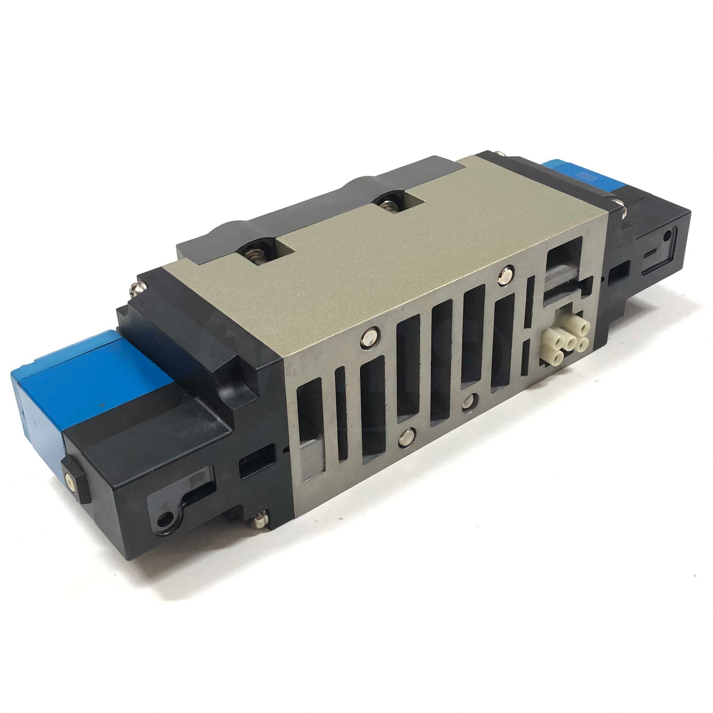VSS8-8-FG-D-3EZ-V1 SMC Solenoid Valve 24V, .075A, 1.8W - 0